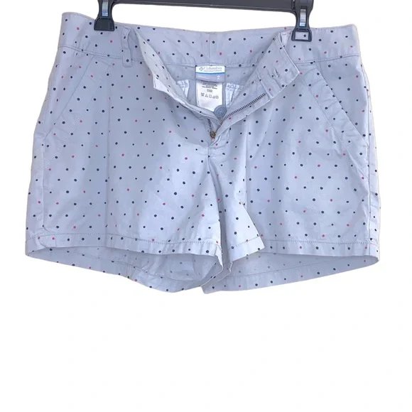 Columbia Gray Polka Dot Shorts - Picture 2 of 6